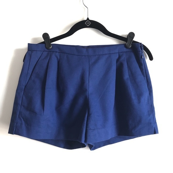 J. Crew Navy Pleated Shorts FLAWED size 2